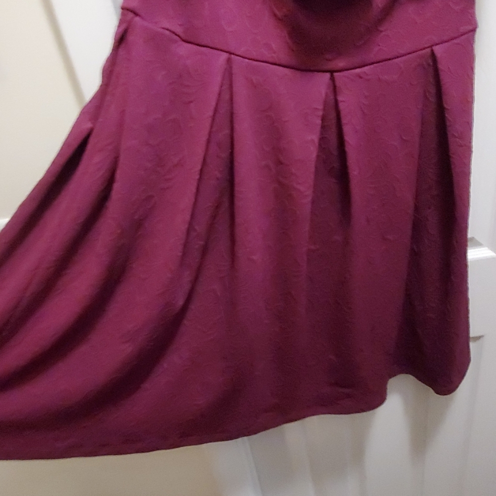 Like New ASOS Curve Bardot skater dress - Picture 3 of 6